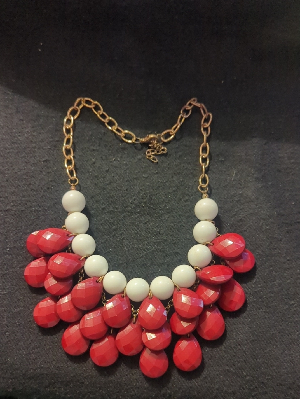Gold Tone Red And White Beaded Bib Style Statement Necklace